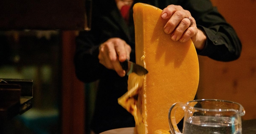 Dü Fondue!  Haute Cheese Cusine in the Swiss Alps