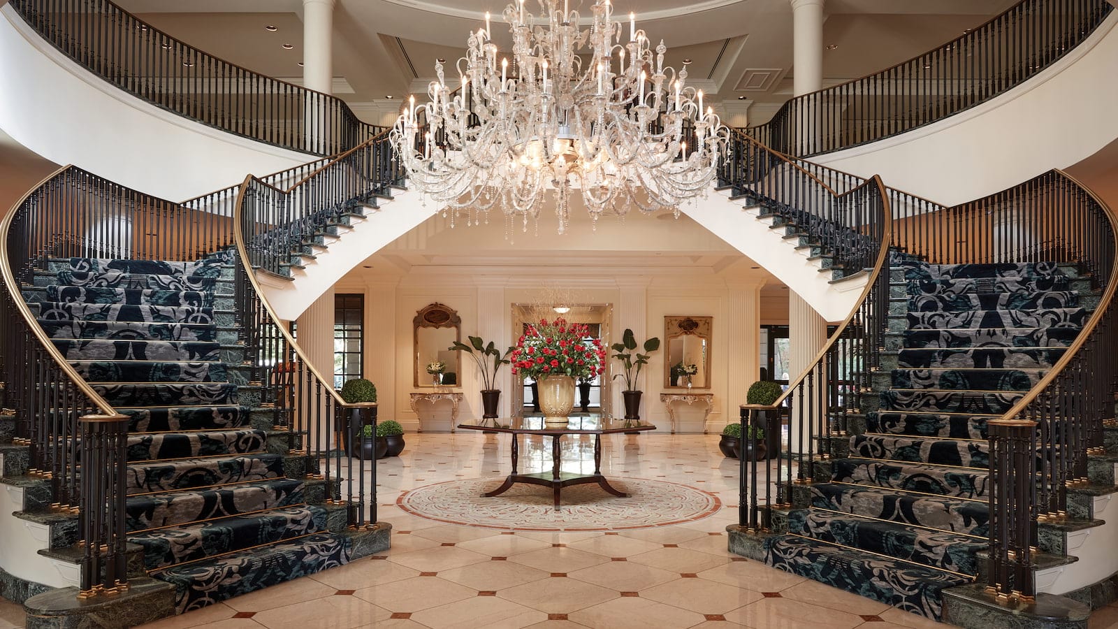 Charming Charleston: What Better Place than Belmond Charleston Place -  Excellence Magazine