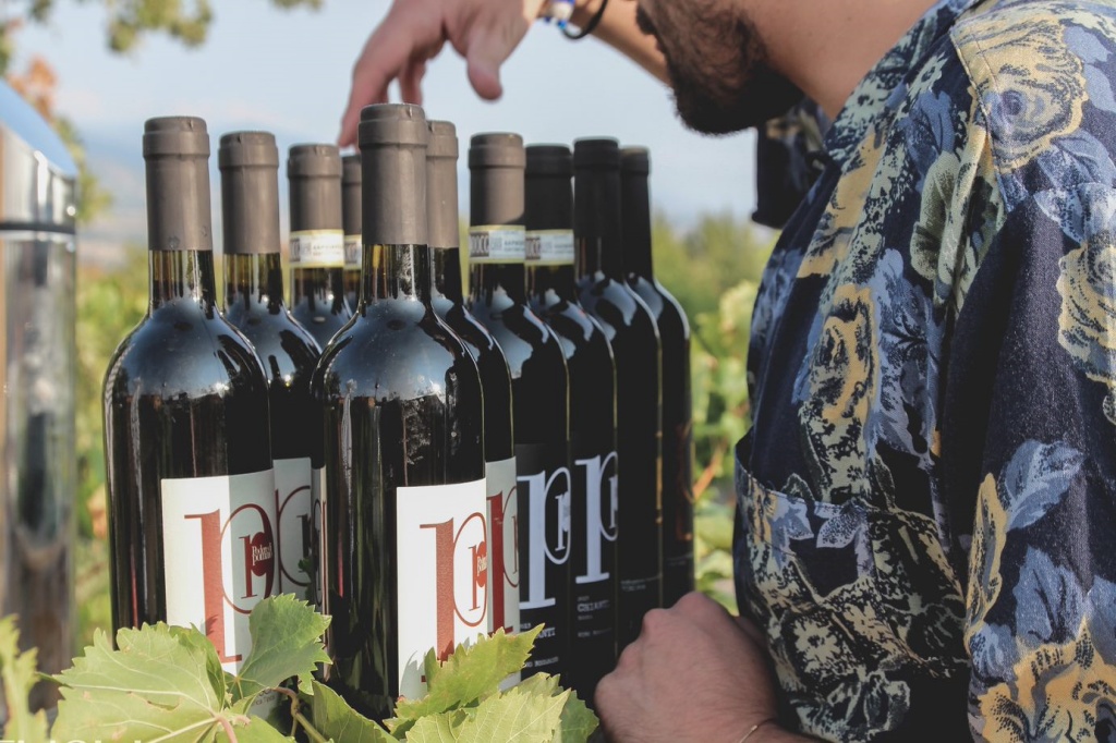 Local and authentic Tuscan wine at FLASH Festival