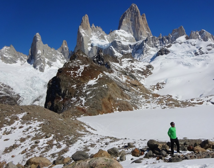 Trekking-at-Mount-Fitz-Roy-El-Chalten-Argentina