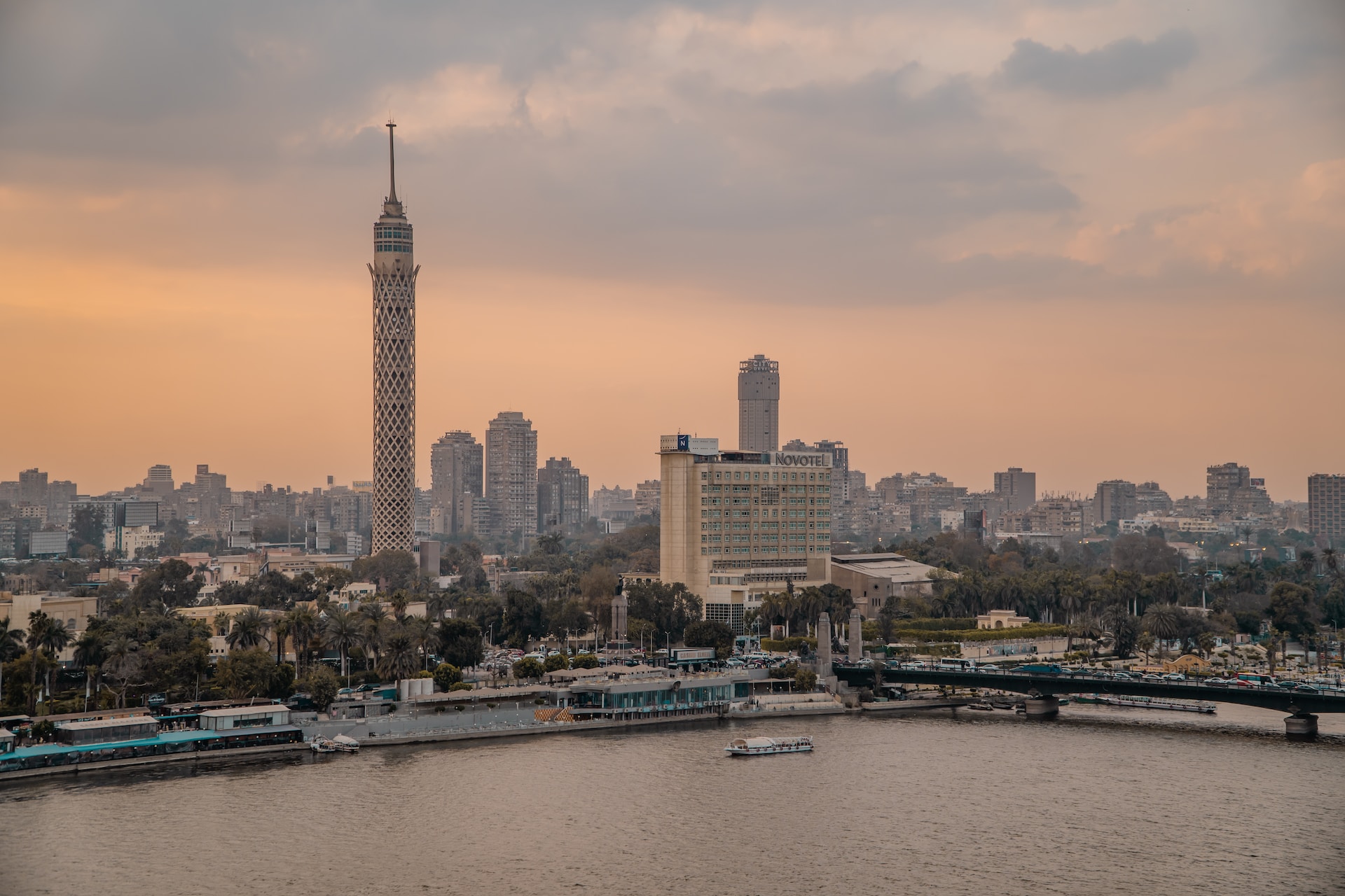 downtown cairo review