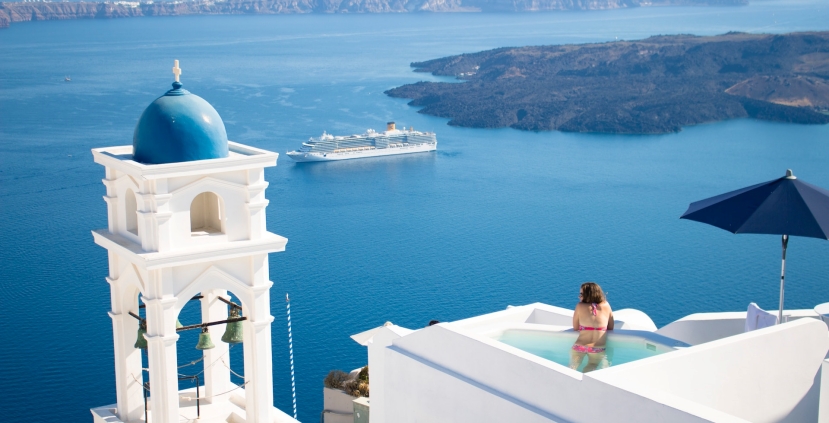 Greece Unveiled: Your Passport to an Enchanting Mediterranean Vacation