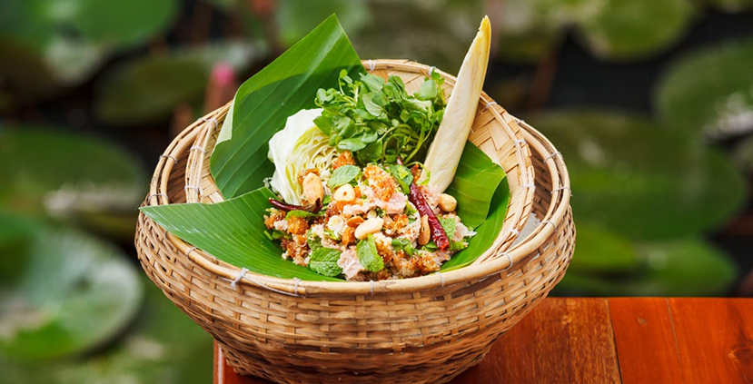 Traditional Laotian Gastronomy at Manda de Laos